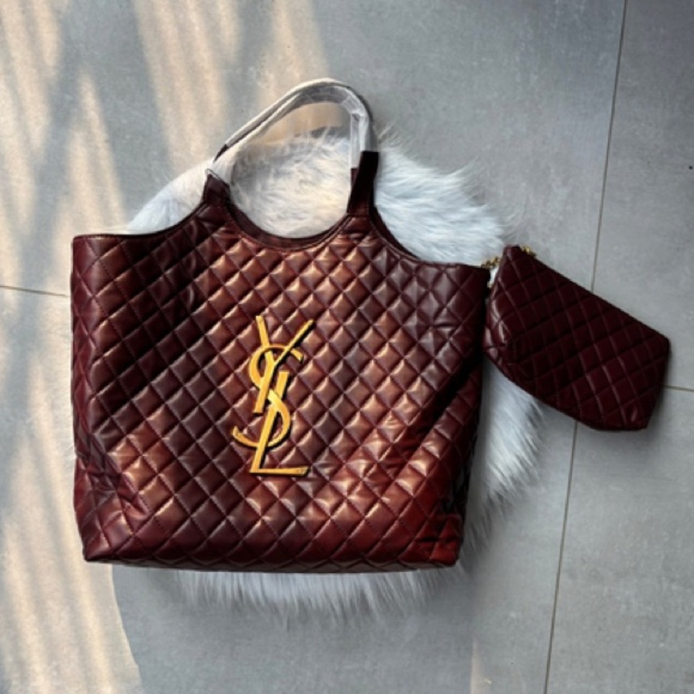 Yves Saint Laurent red leather handbag 35×31×11cm